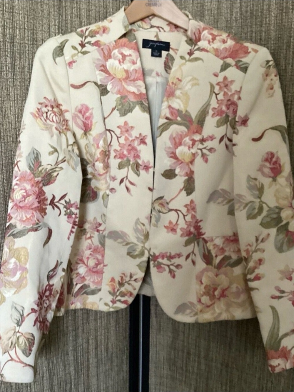 Jones New York Floral Cream Blazer with Pink Garden Print